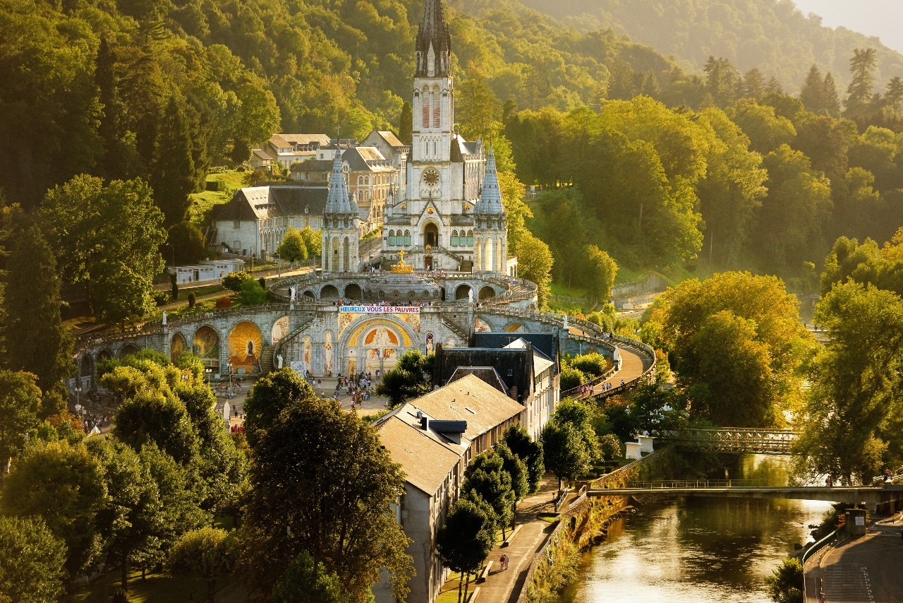 Read more about the article Diocesan Pilgrimage to Lourdes